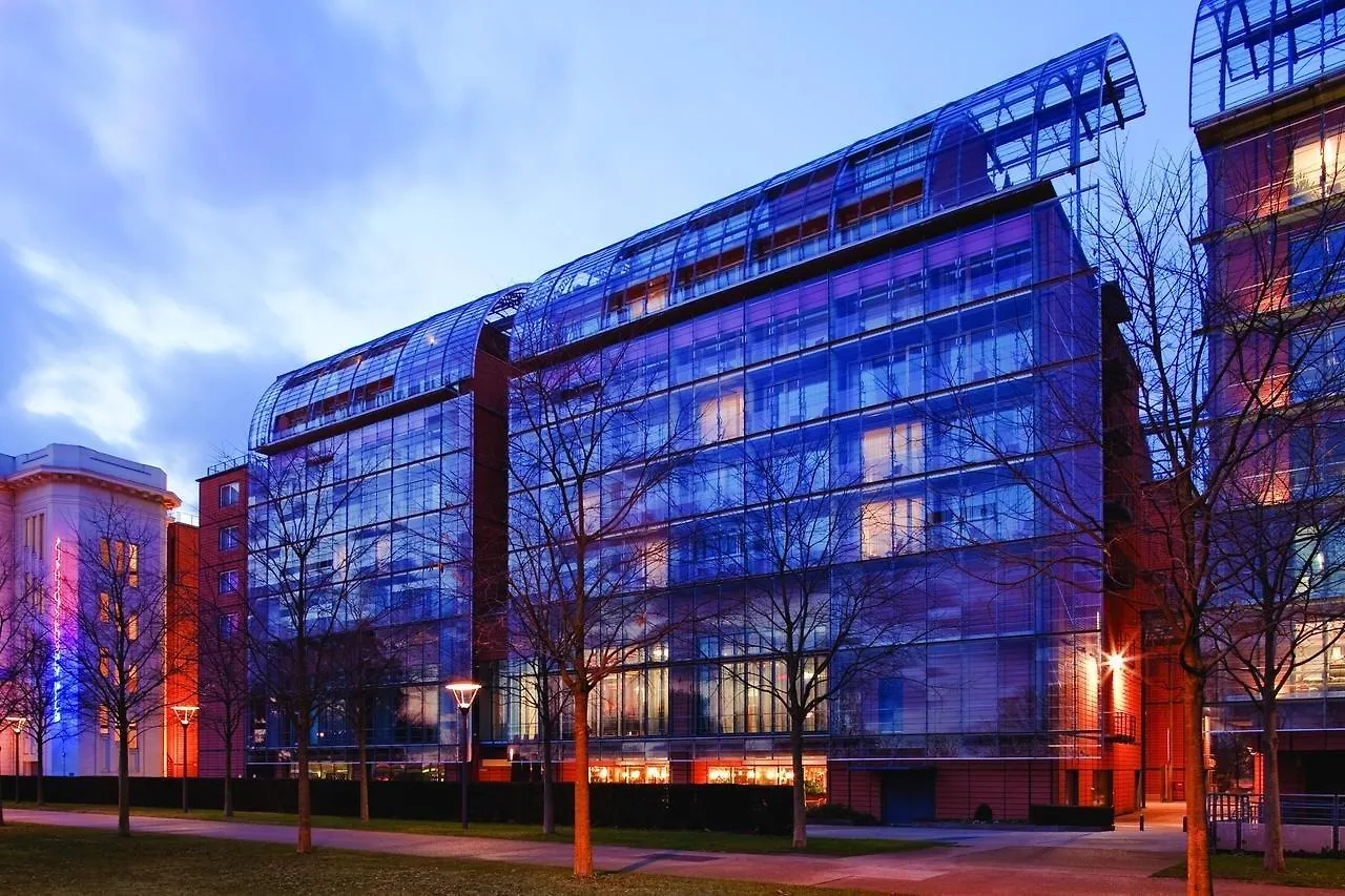 Lyon Marriott Hotel Cité Internationale