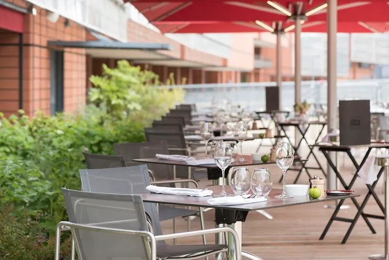 ****  Lyon Marriott Hotel Cité Internationale Francia